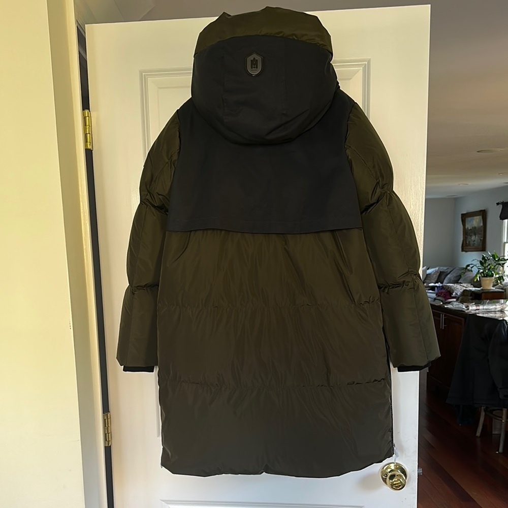 Mackage Inari-o Down Coat Two Tone Puffer Jacket Navy Green Mixed Media Parka - Picture 8 of 17